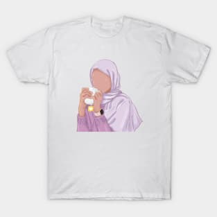 hijabi enjoying tea T-Shirt